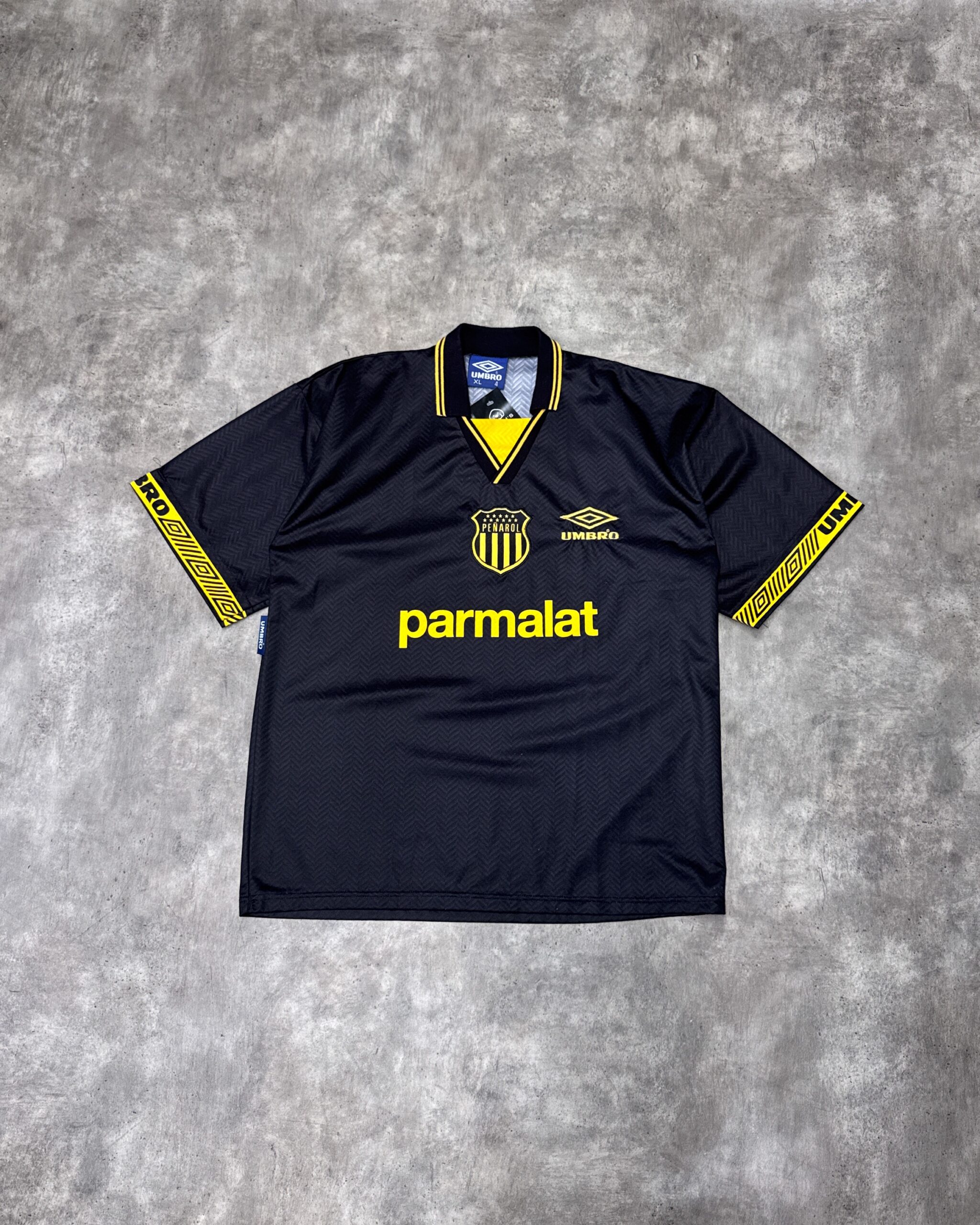 Casaca Peñarol Umbro 1997, Alternativa