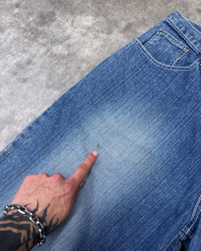 Apc 5739